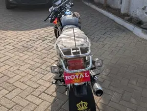 New Royal RY125 2025 Black