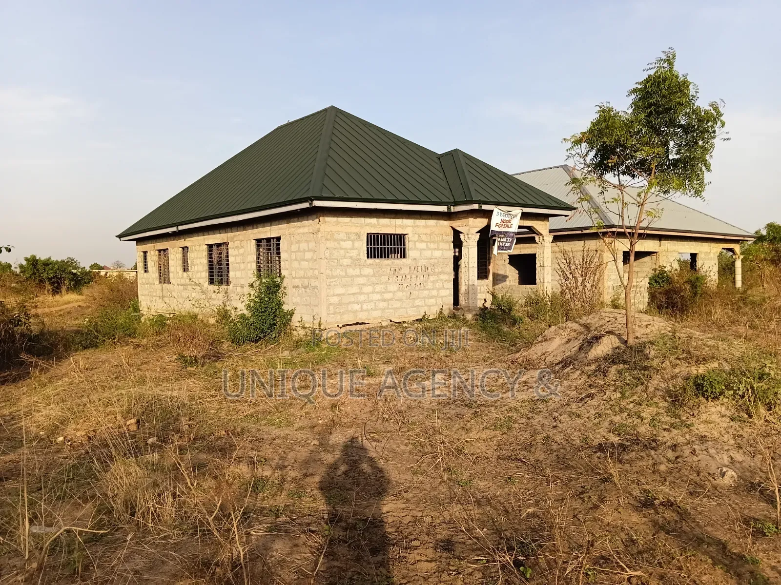 3bdrm Bungalow in Main Station for sale