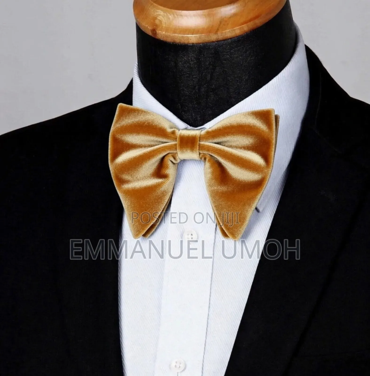 Classy Velvet Bow Tie