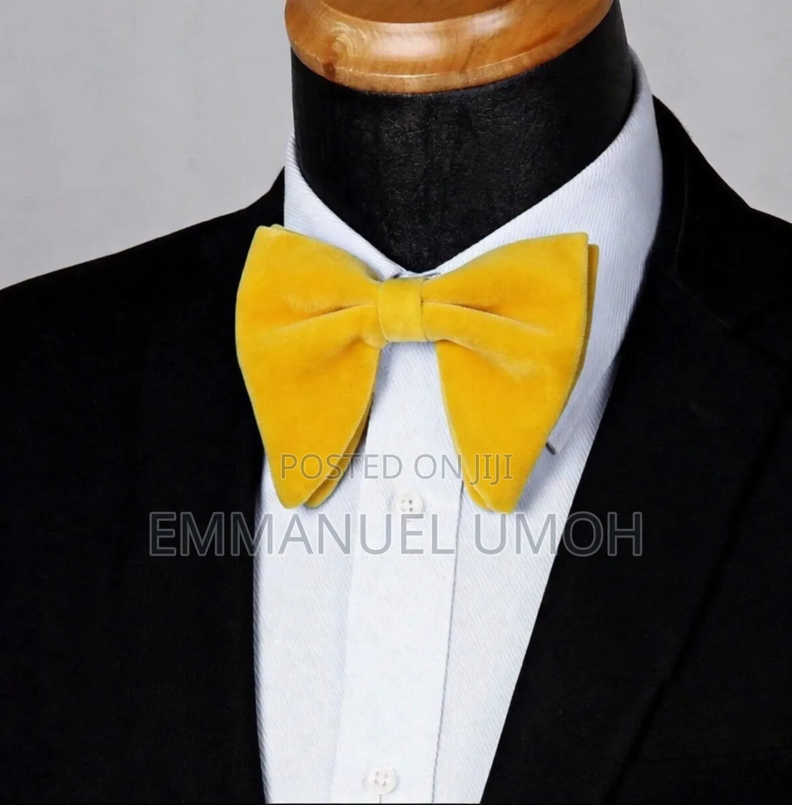 Classy Velvet Bow Tie