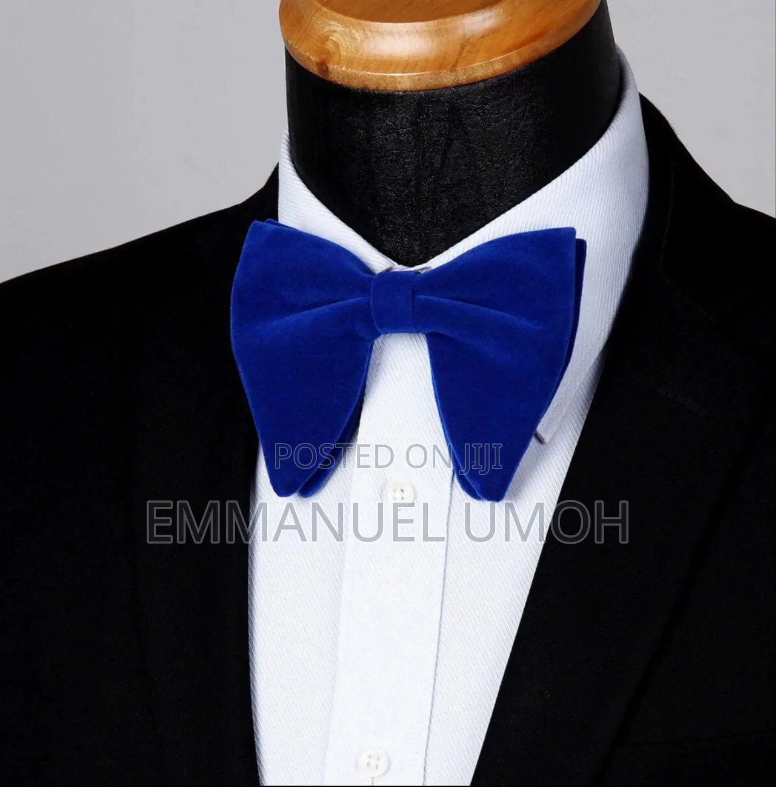 Classy Velvet Bow Tie