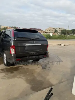 SsangYong Korando 2018 Gray