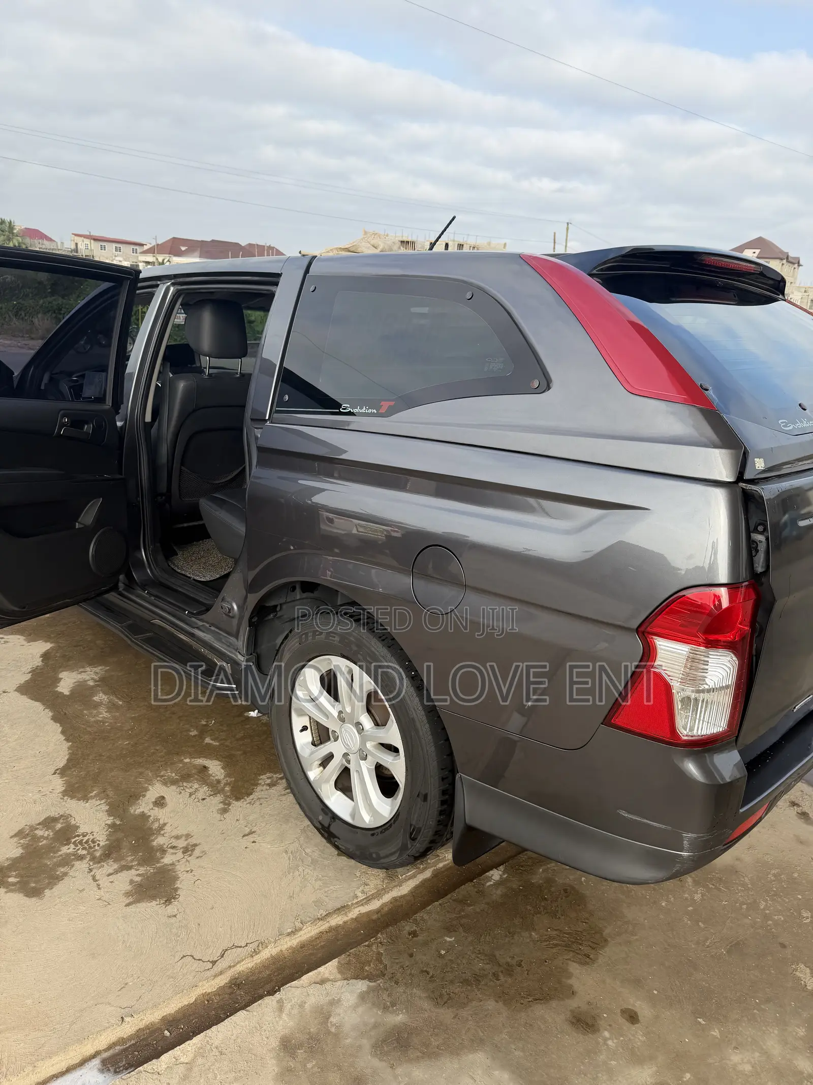 SsangYong Korando 2018 Gray