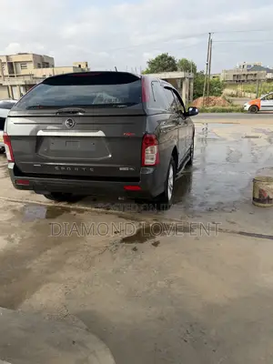 SsangYong Korando 2018 Gray