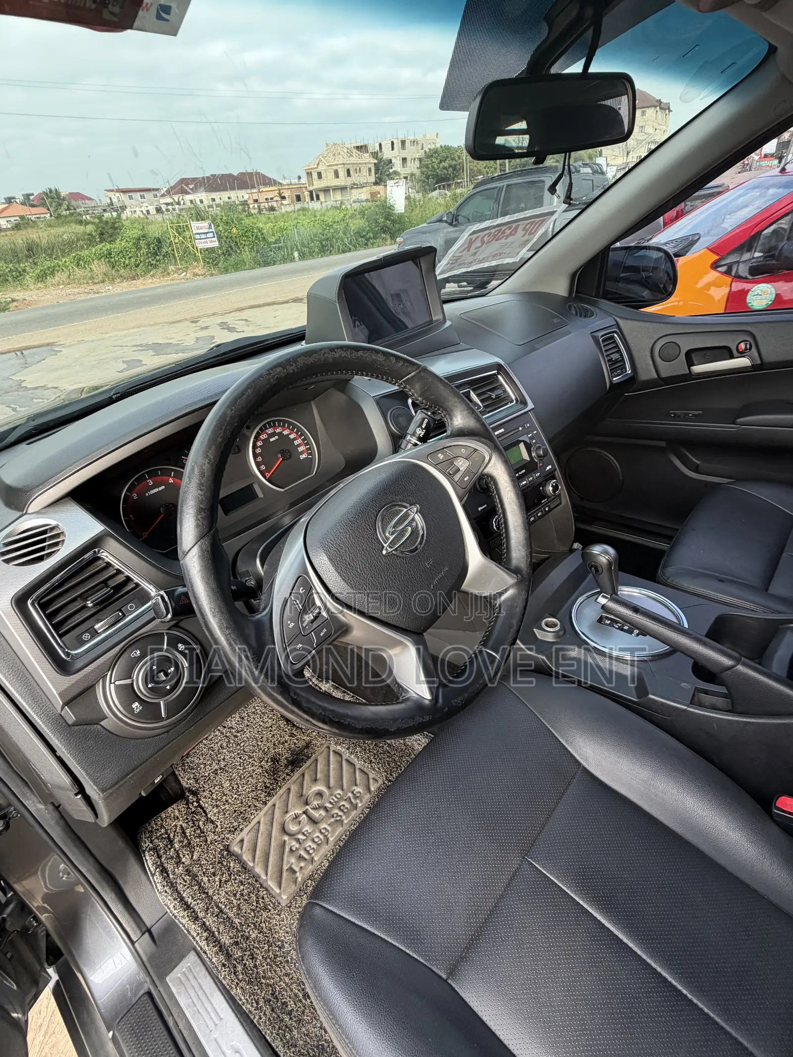 SsangYong Korando 2018 Gray