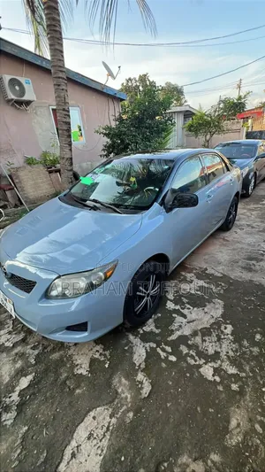 Toyota Corolla 2009 Gray