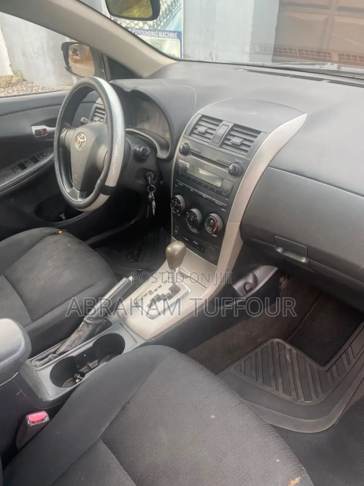 Toyota Corolla 2009 Gray