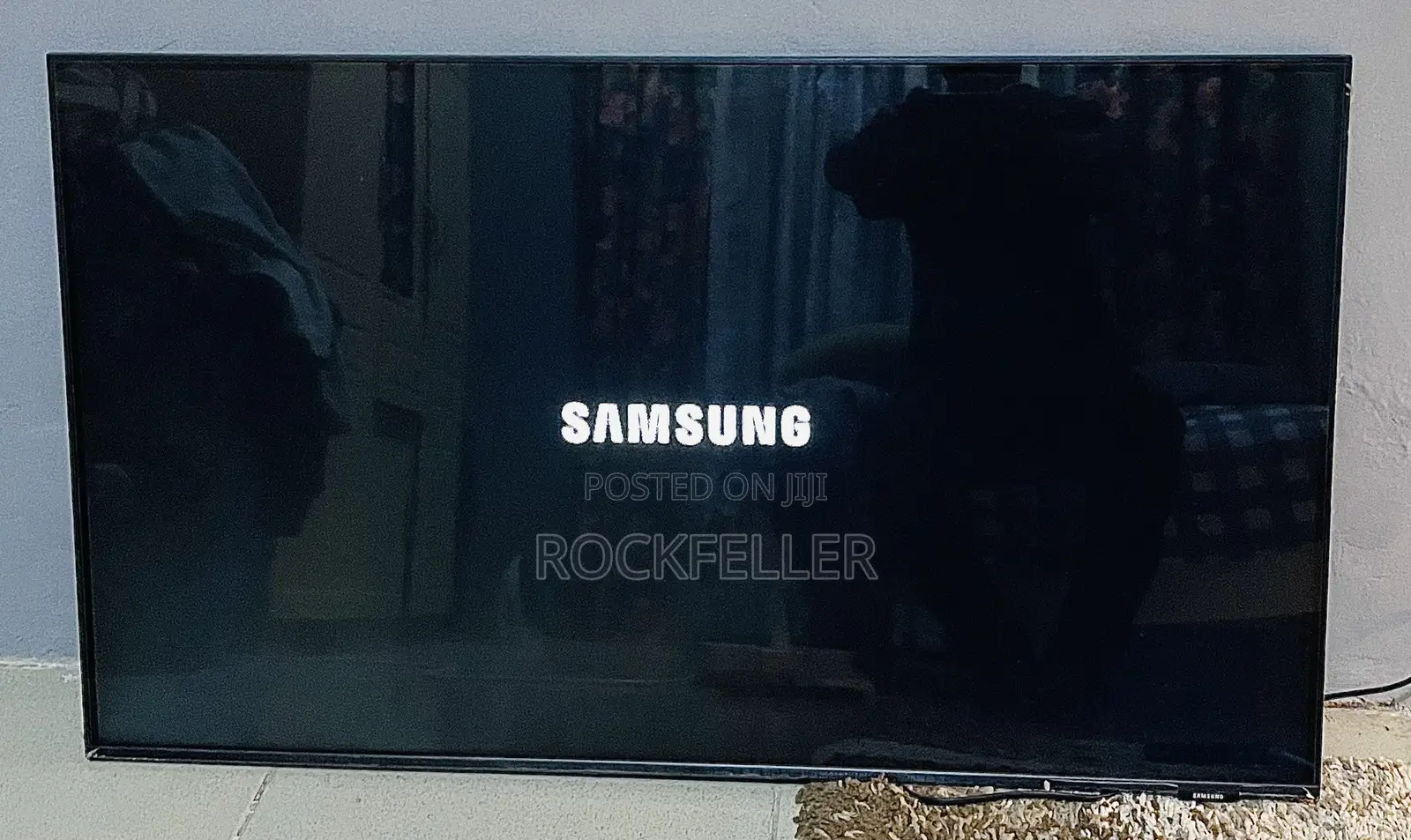 UK Used Samsung Airslim Crystal UHD HDR10+ 43 Inches