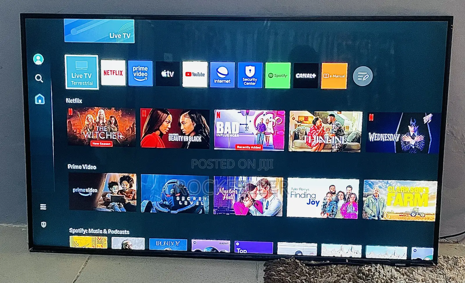 UK Used Samsung Airslim Crystal UHD HDR10+ 43 Inches