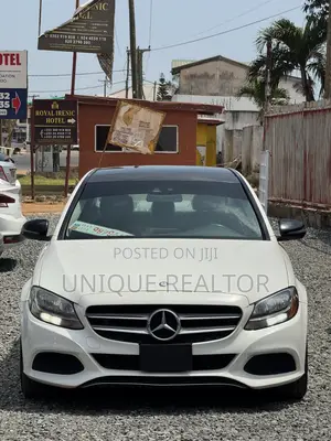 Mercedes-Benz C300 Base 4Matic Sedan AWD (2.0L 4cyl 7A) 2017 White