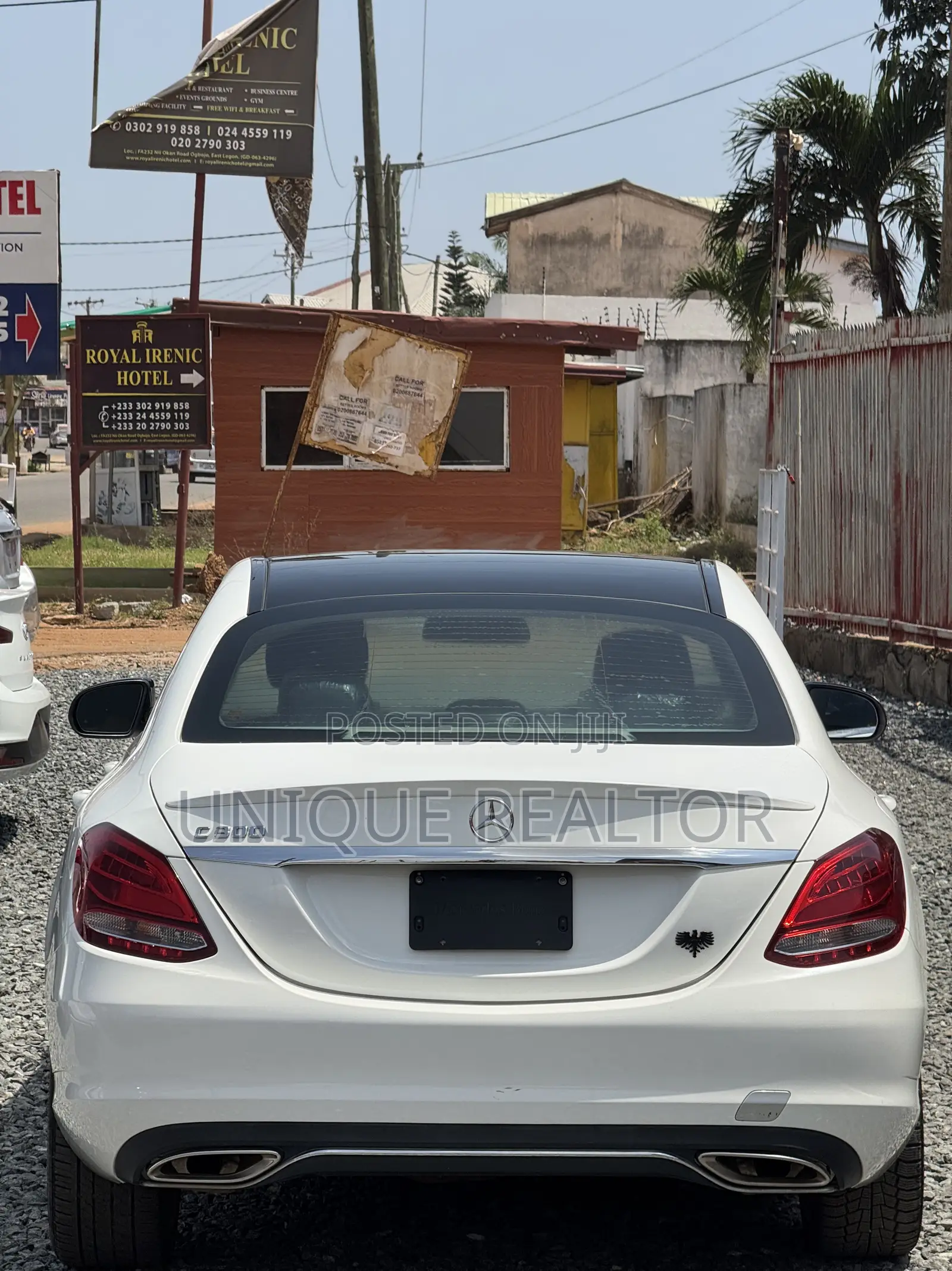 Mercedes-Benz C300 Base 4Matic Sedan AWD (2.0L 4cyl 7A) 2017 White