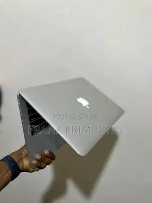 Laptop Apple MacBook Pro 2015 8GB Intel Core i5 SSD 128GB
