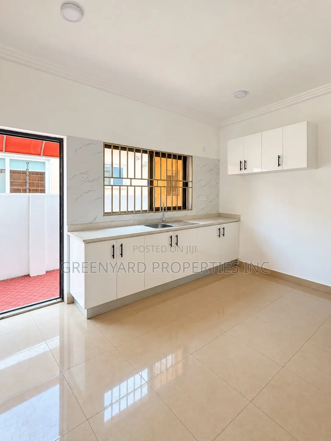 3bdrm Apartment in Otanor, Adjiriganor for rent