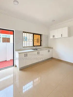 3bdrm Apartment in Otanor, Adjiriganor for rent