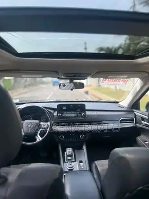 Mitsubishi Outlander 2022