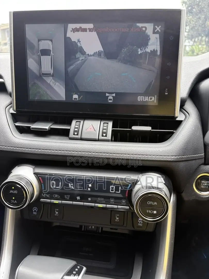 Toyota RAV4 2022 Black