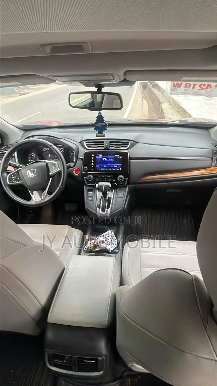 Honda CR-V Touring AWD 2018 Red