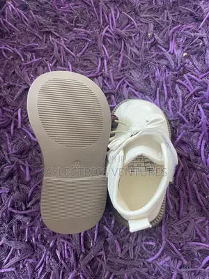 UK Girl Kids Shoe