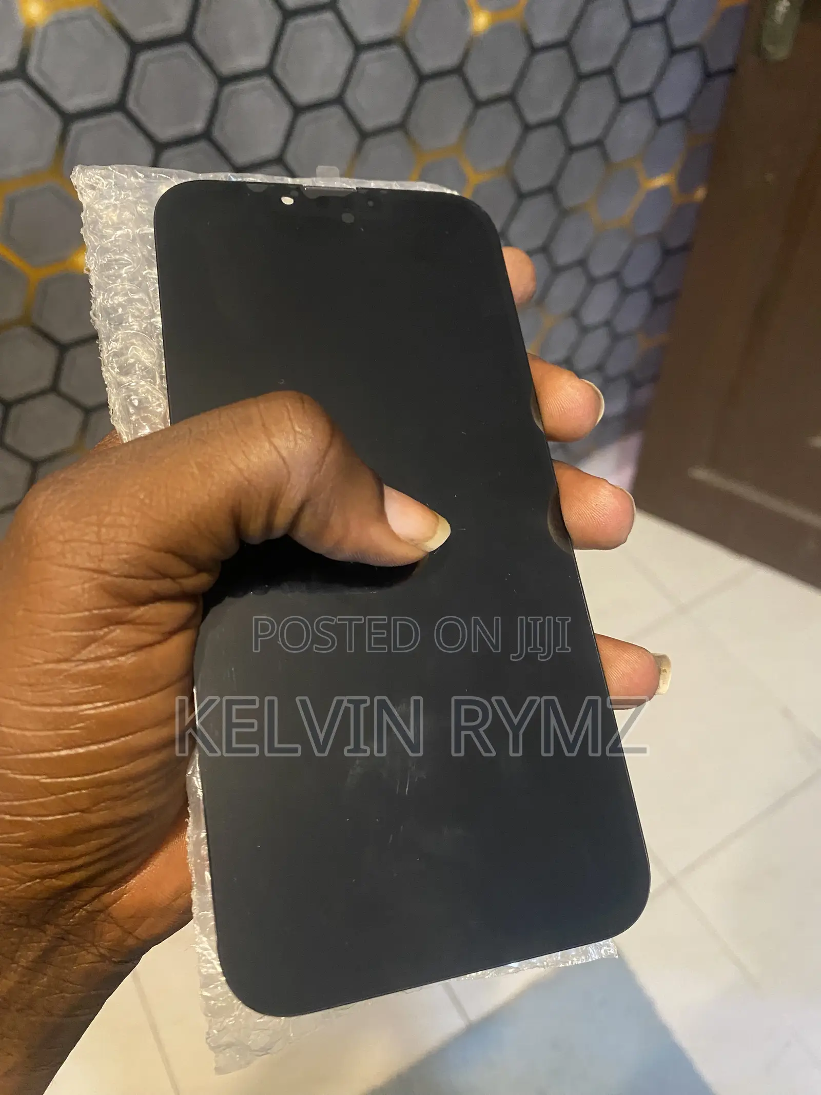iPhone 13 Pro Max Screen Replacement