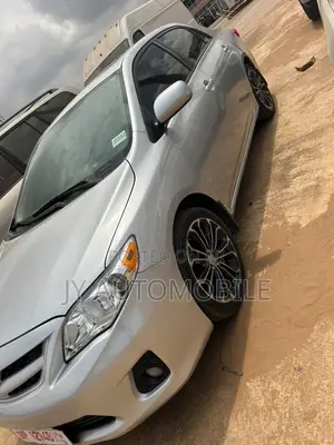 Toyota Corolla 2013 Silver