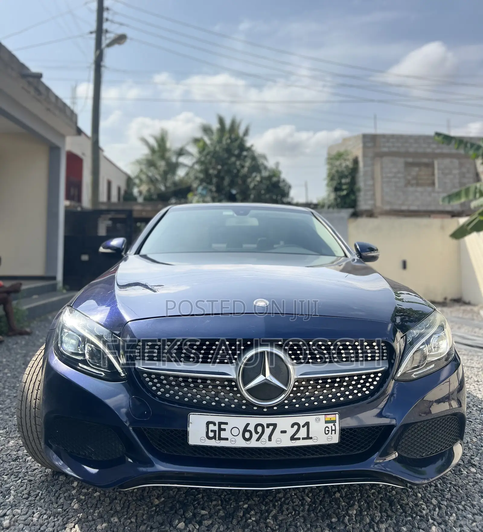 Mercedes-Benz C300 Luxury 4dr AWD 4Matic Sedan (2.0L 4cyl 7A) 2015 Blue