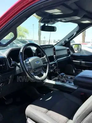 Ford F-150 2022 Red