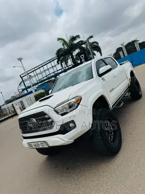 Toyota Tacoma TRD Off Road 2017 White