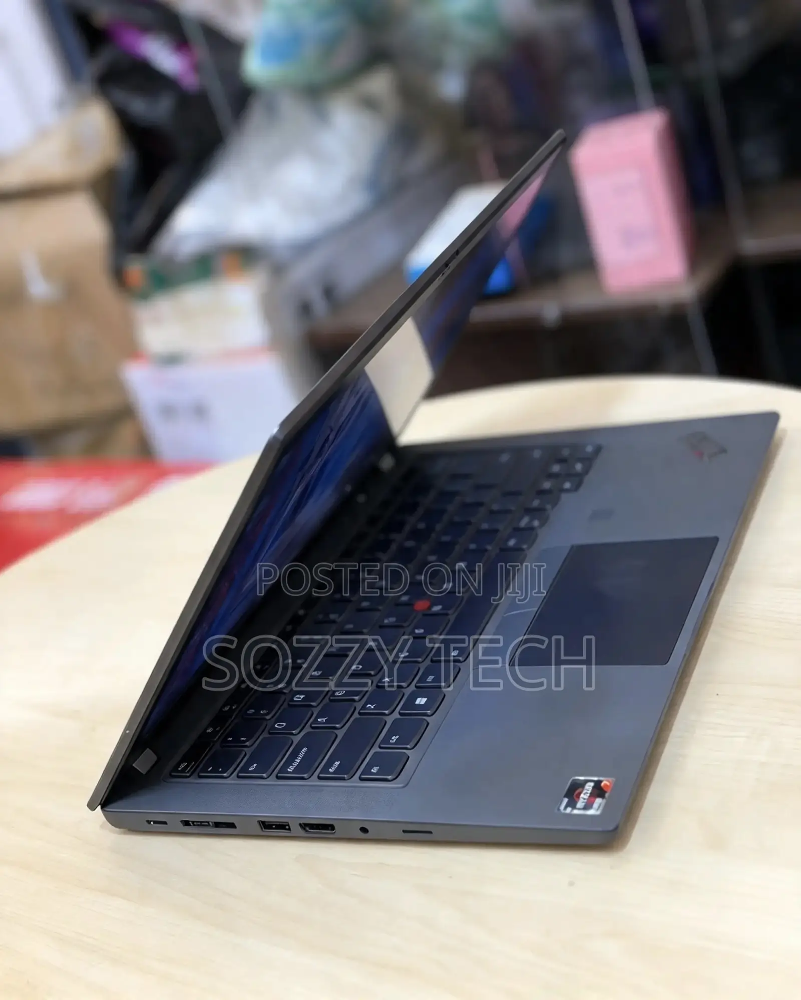 Laptop Lenovo ThinkPad T14 G2 24GB AMD Ryzen 7 SSD 512GB