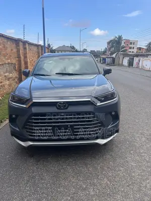 New Toyota Highlander Limited FWD 2023