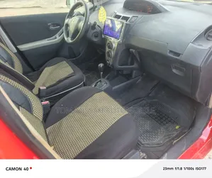 Toyota Vitz 1.3 AWD 3dr 2010 Red