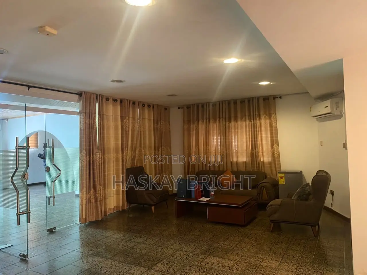 10 Office Rooms for Rent at Dzorwulu
