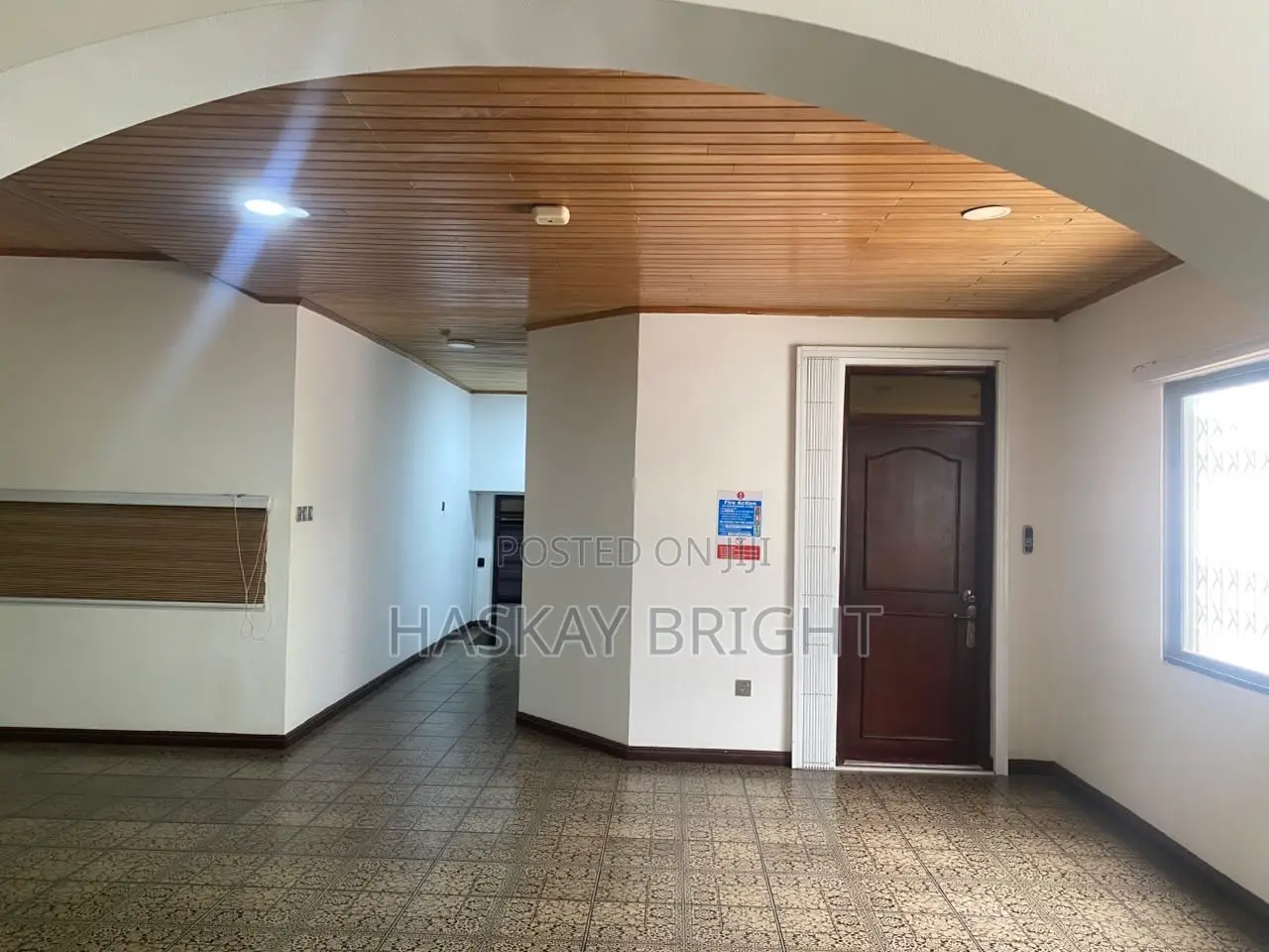 10 Office Rooms for Rent at Dzorwulu