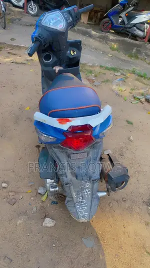 Piaggio Scooter 2023 Black