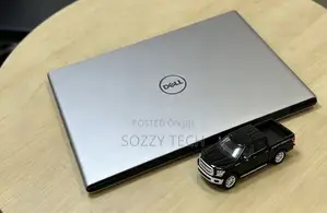 Laptop Dell Vostro 14 5471 8GB Intel Core i5 SSD 256GB