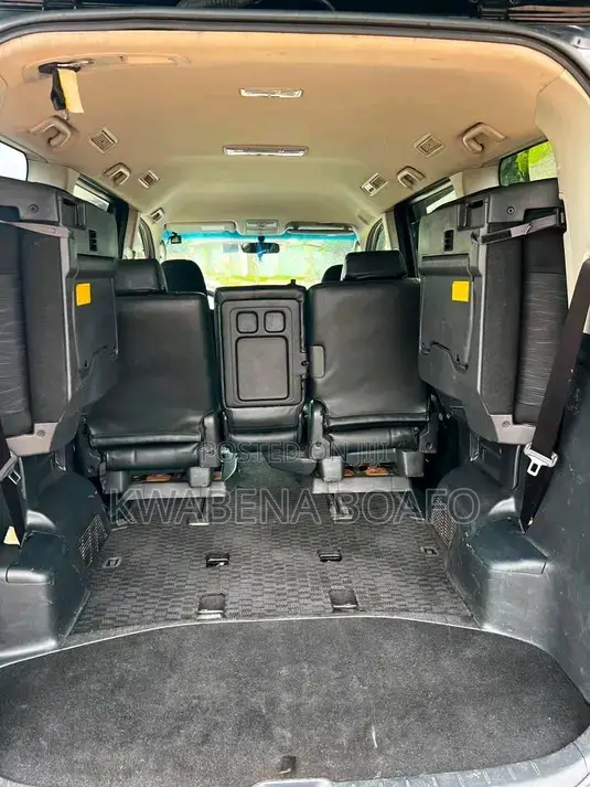 Toyota Voxy 2011 Black