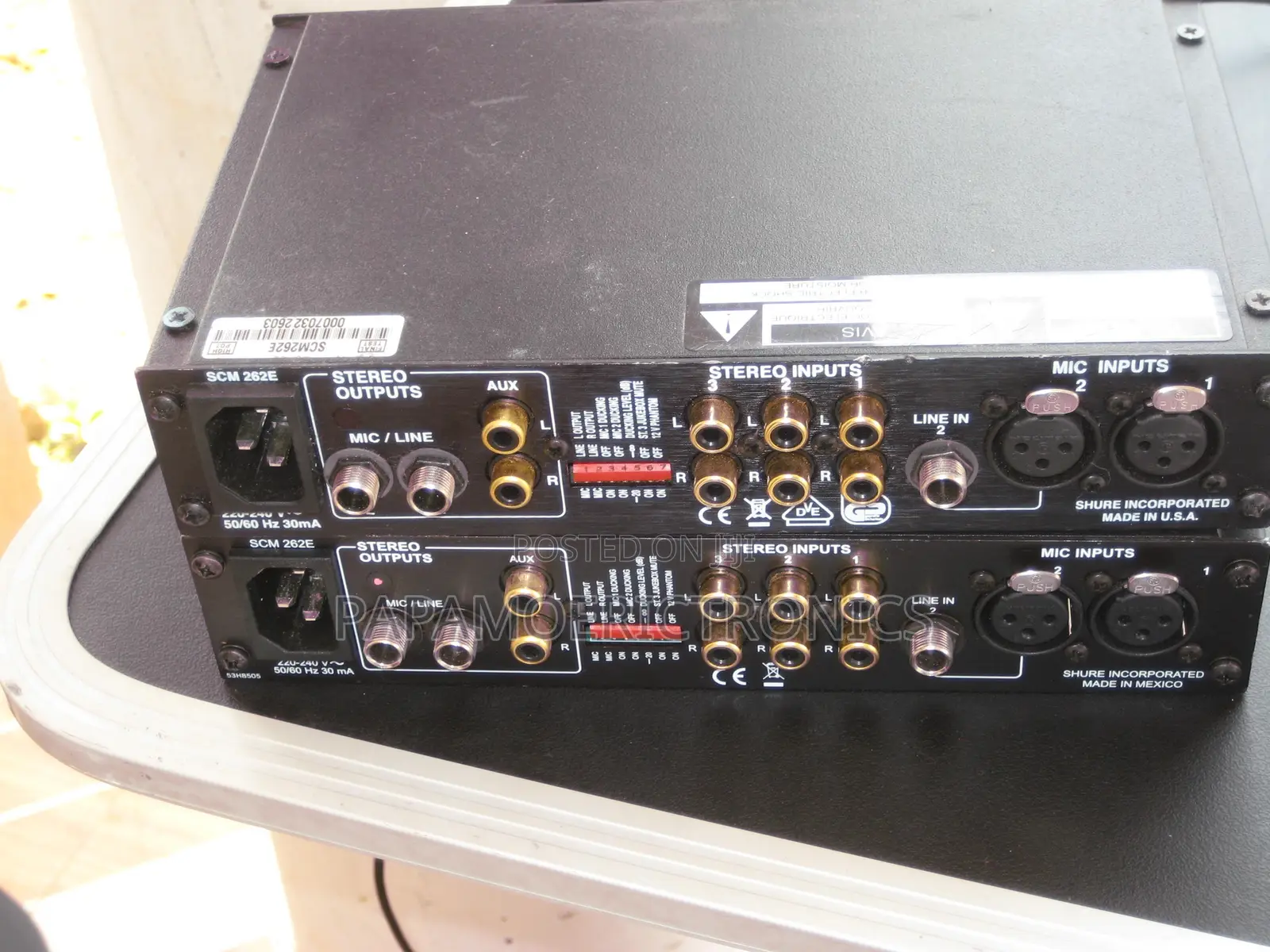 Shure SCM262 Stereo Microphone Mixer