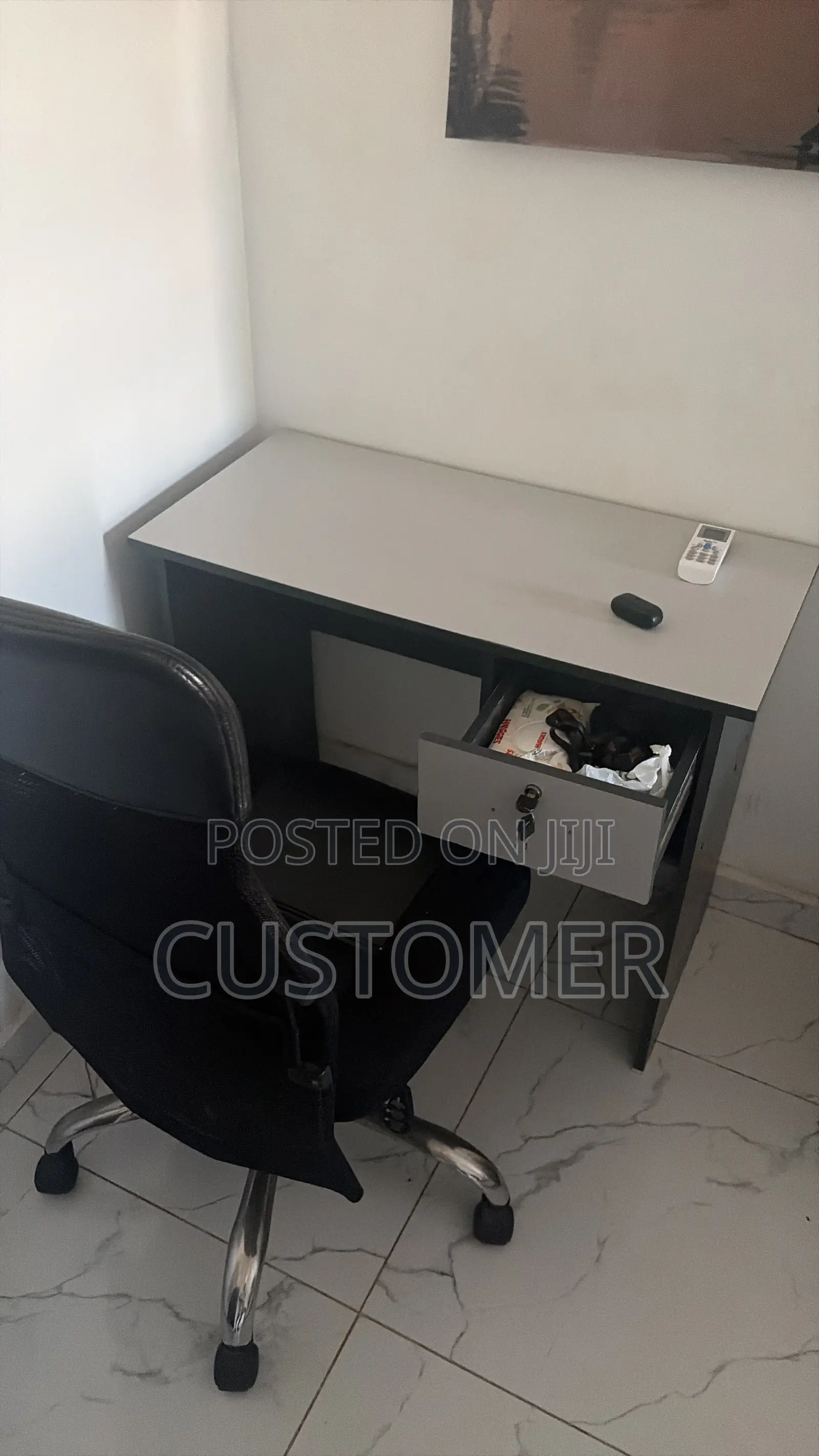 Home Used Office Table and Chair