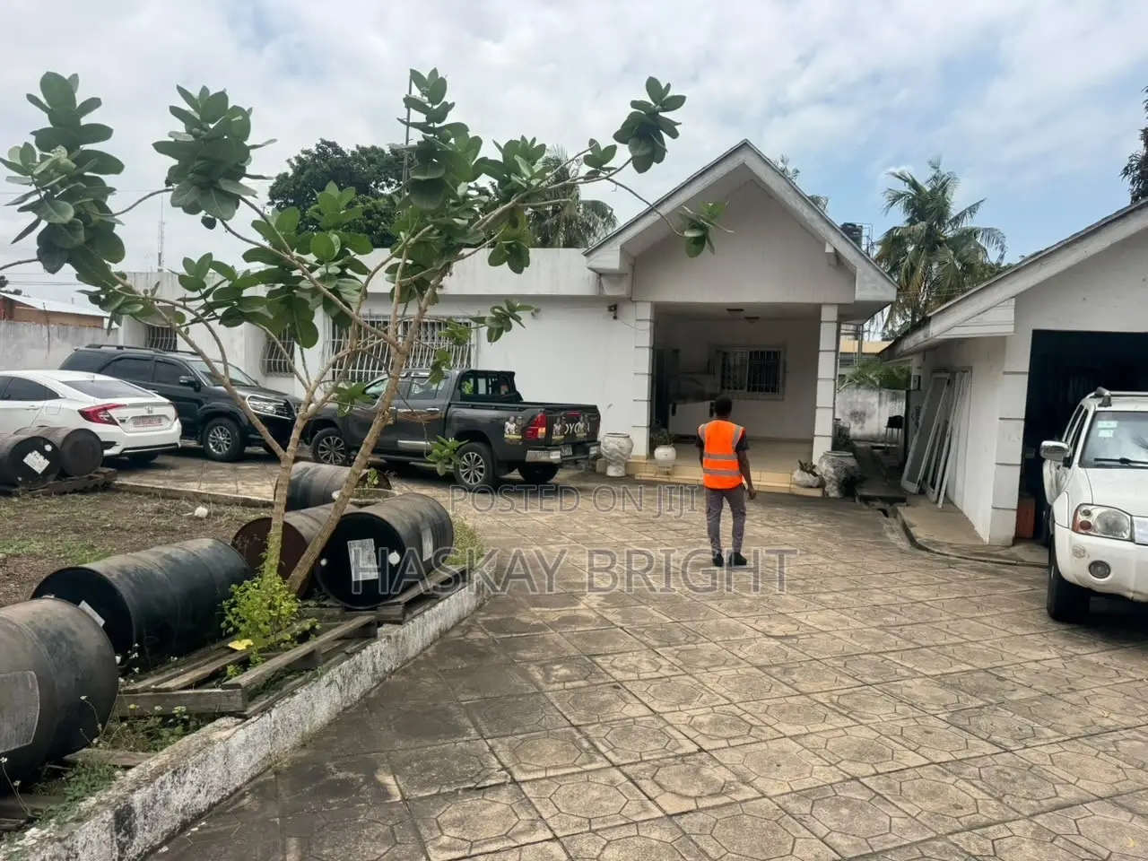 Titled 2 Plots of Land for Sale at Dzorwulu