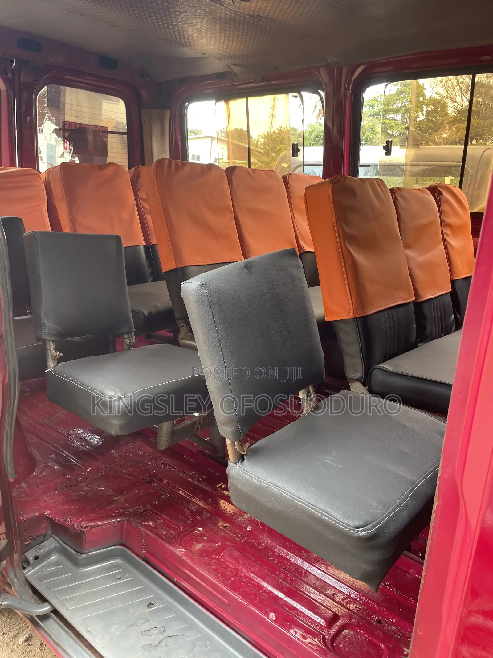 Mercedes-Benz Sprinter 2010 Red