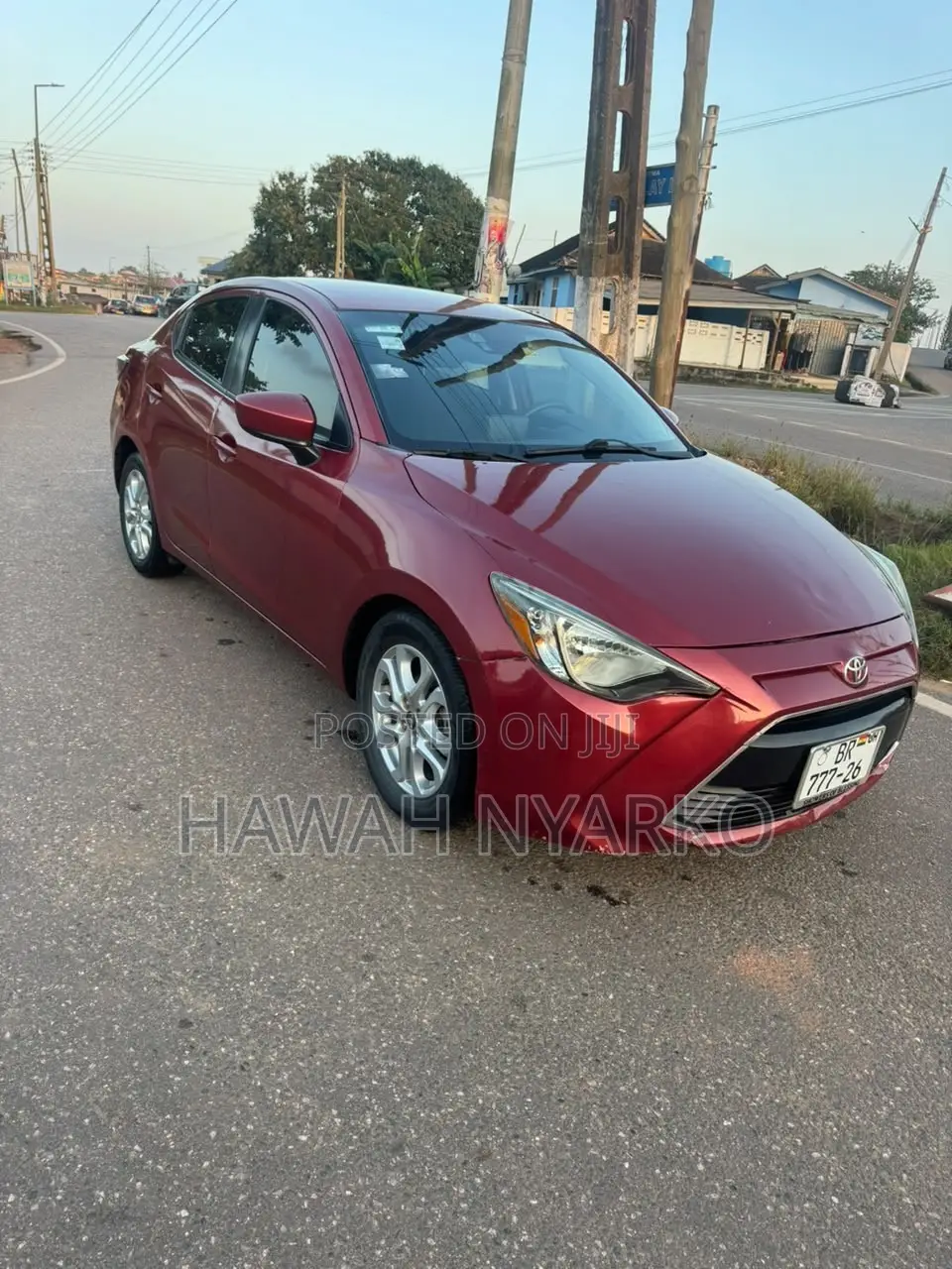 Toyota Yaris 2018 Red