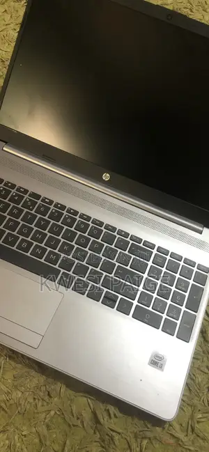 New Laptop HP 250 G8 8GB Intel Core i3 HDD 500GB