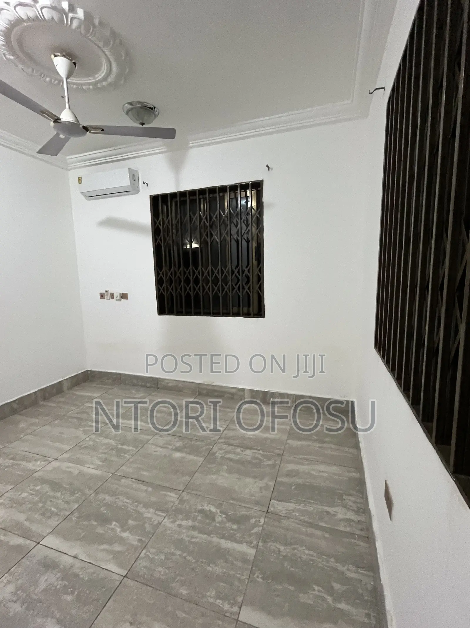 2bdrm Block of Flats in Papao for rent