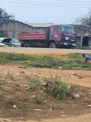 Tipper Truck