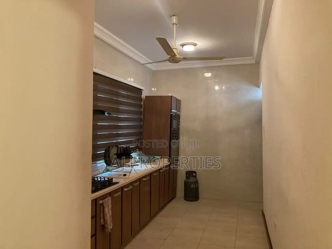 4bdrm House in Aj Properties, Lake Side Estate for rent