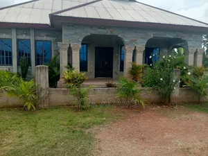 4bdrm Apartment in Nyataase Estate, Ejisu-Juaben Municipal for sale