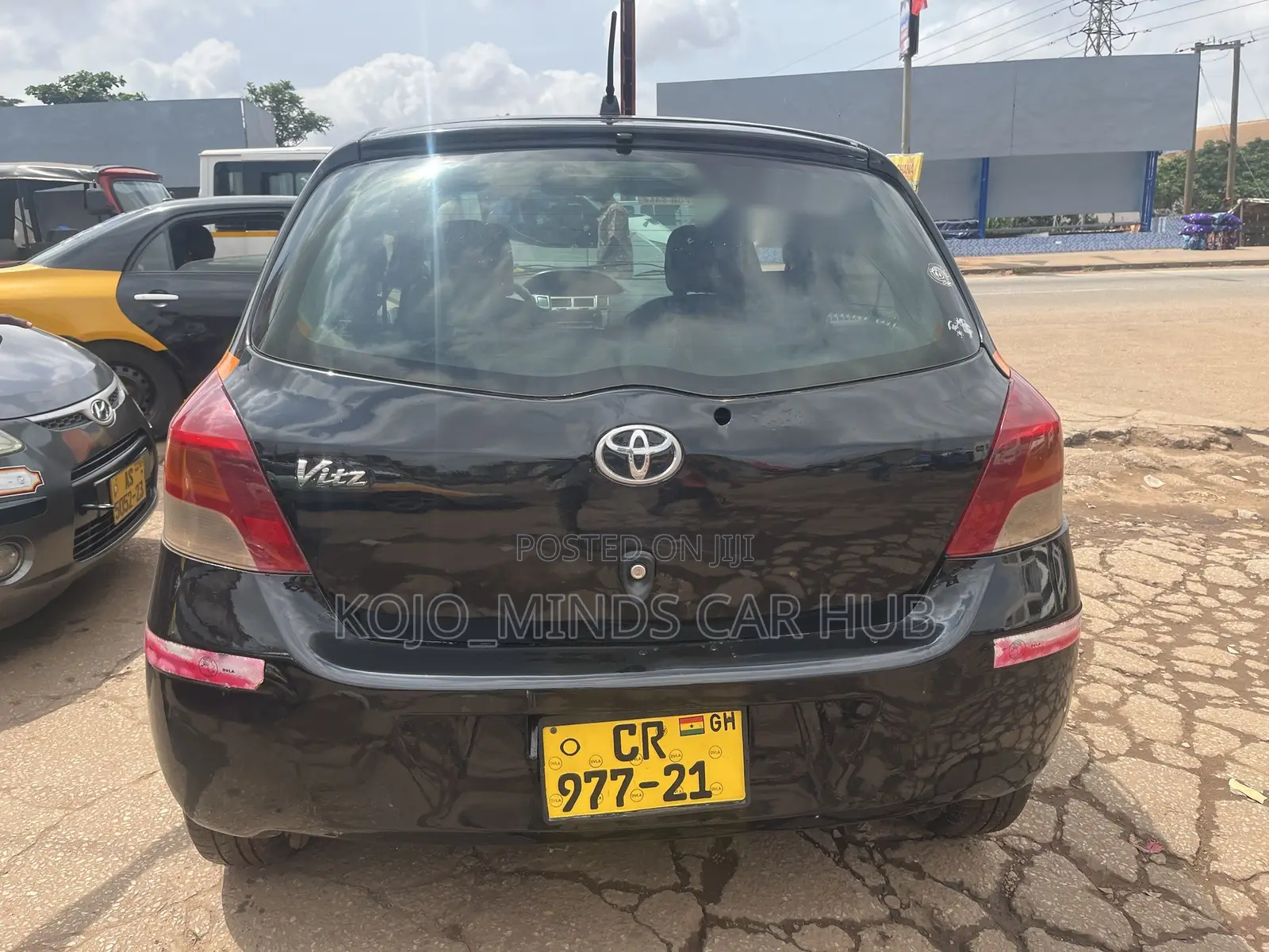 Toyota Yaris Base Hatchback 5dr 2010 Black