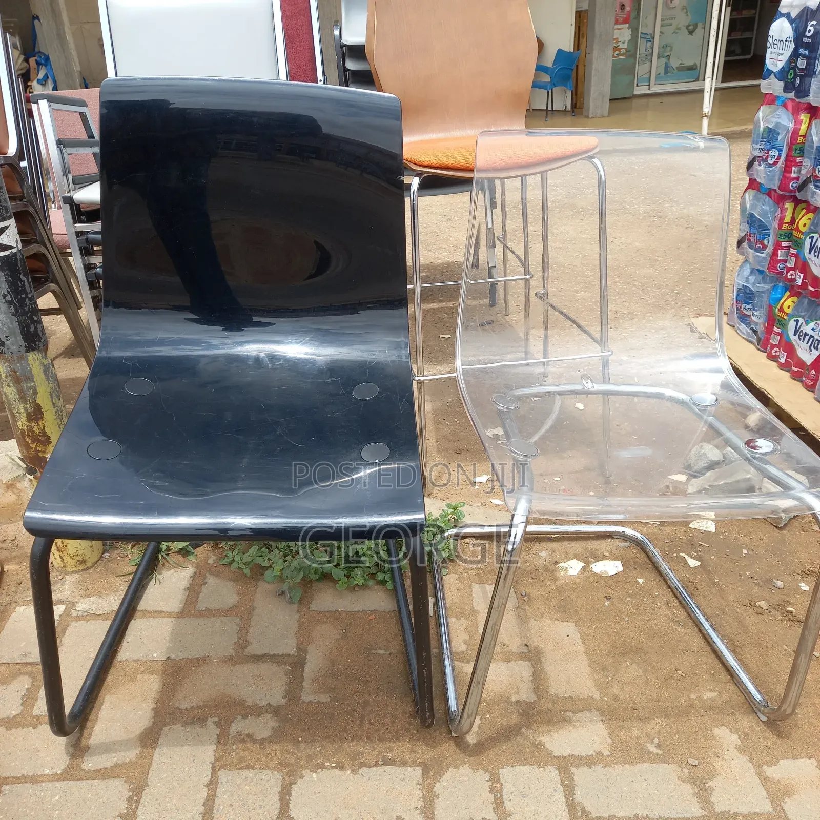 Foreign Used Stackable Chairs