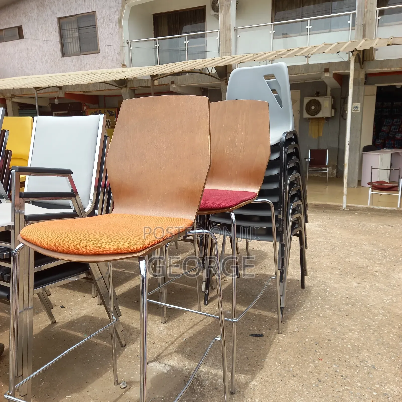Foreign Used Stackable Chairs
