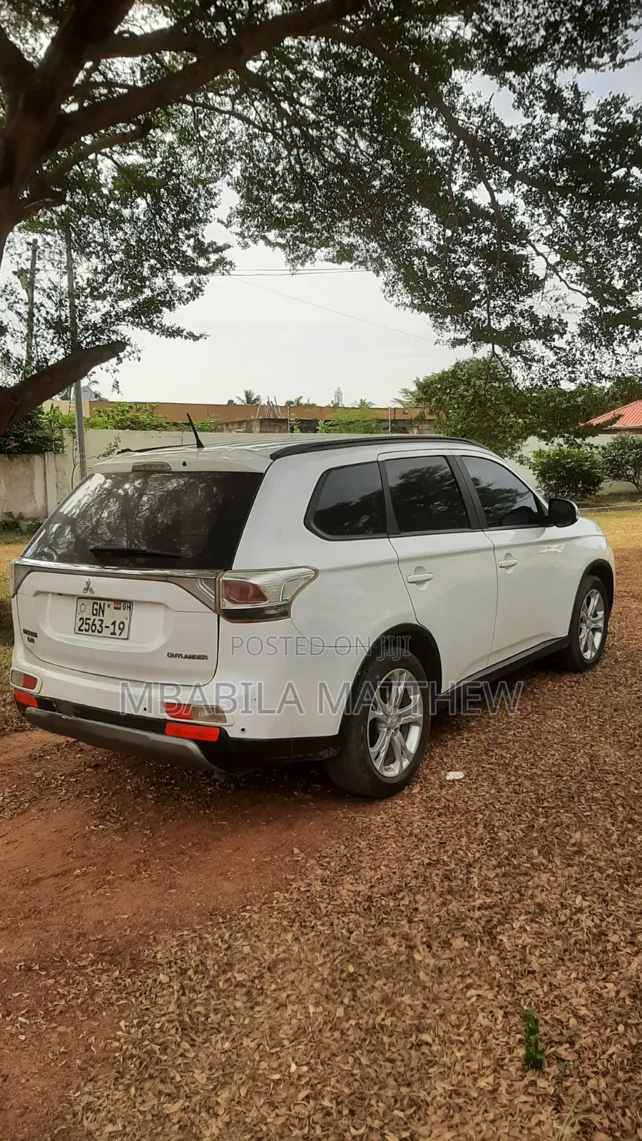 Mitsubishi Outlander 2016 White