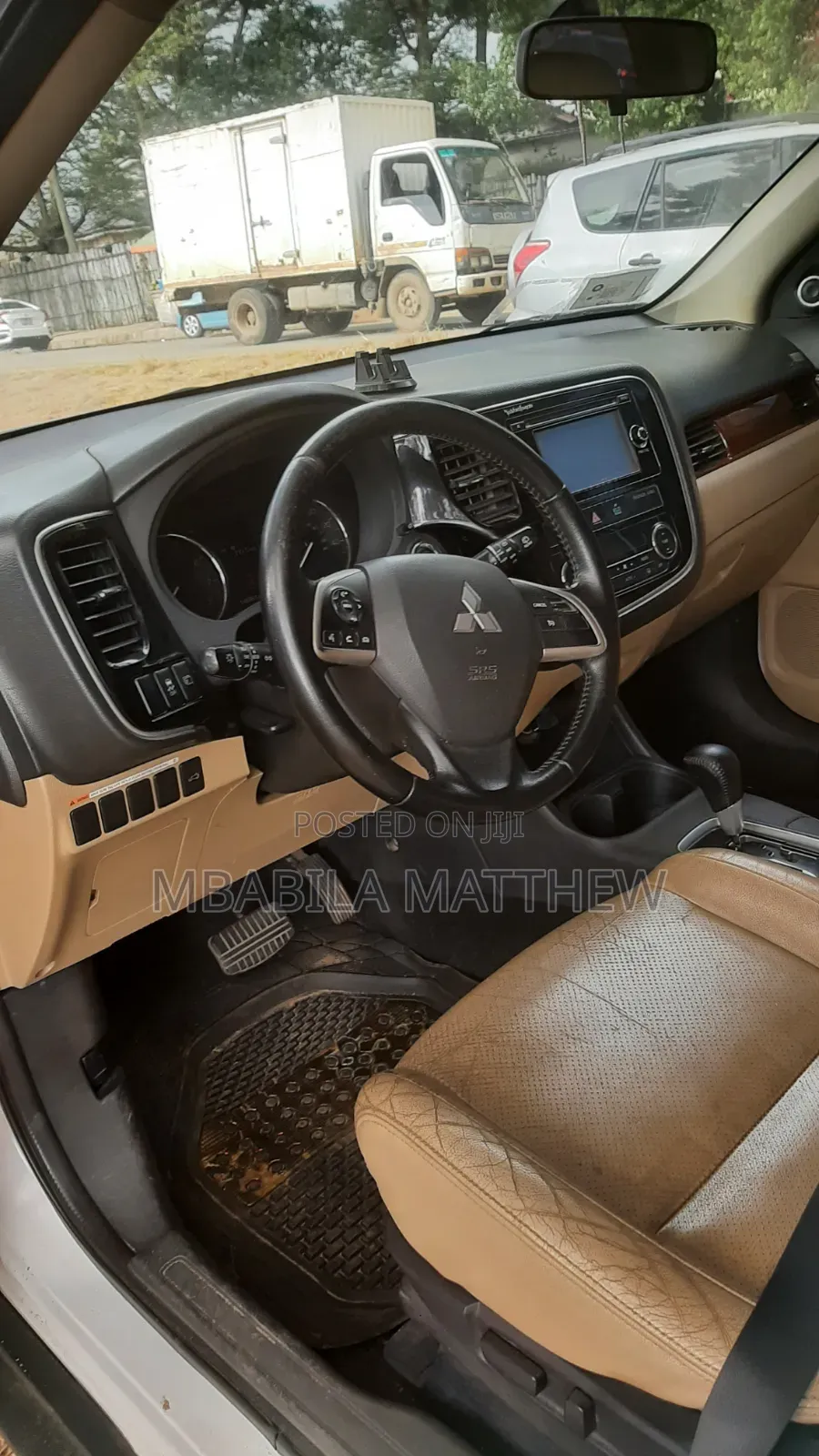 Mitsubishi Outlander 2016 White